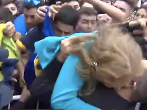 Riquelme alzó a una señora y se llevó una ovación de todos en Santiago del Estero