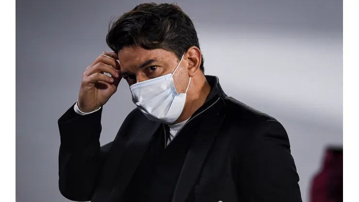 Gallardo, buscado desde otro continente.