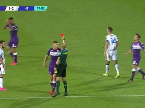 VIDEO: Nico González aplaudió al árbitro y se fue expulsado en Fiorentina