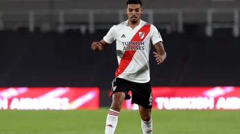 Héctor Martínez durante un partido de River.
