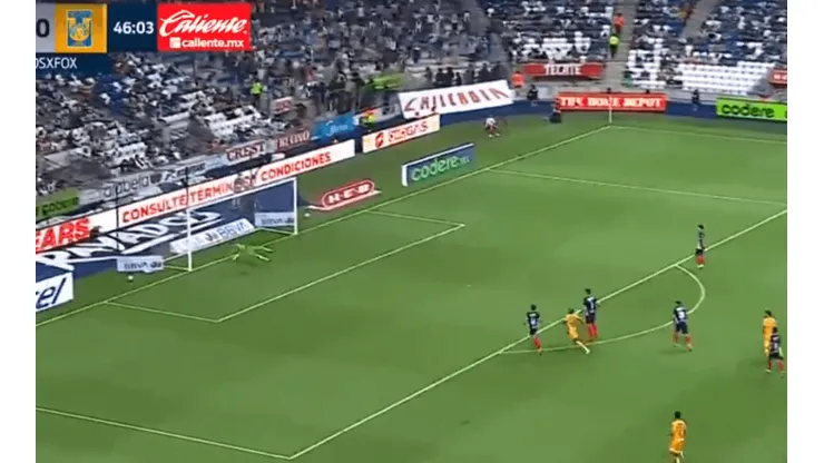VIDEO: Esteban Andrada hizo la atajada del año en Monterrey
