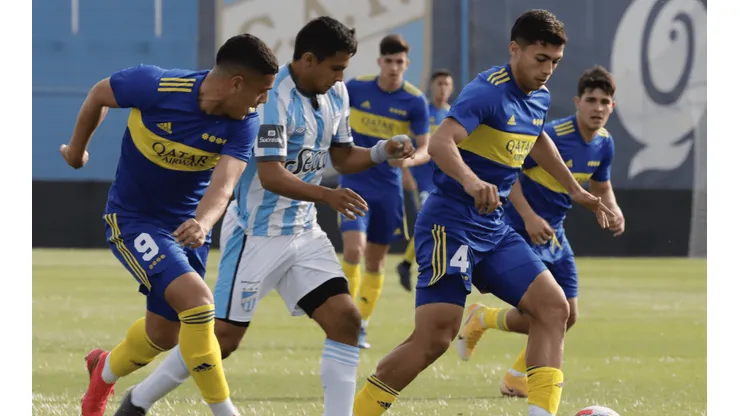 Boca y Atlético Tucumán se midieron en Reserva.