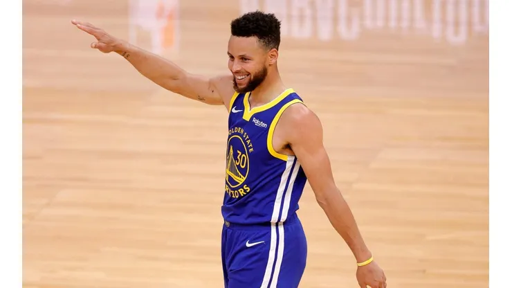 ¿Cuántos millones ganan los 25 jugadores mejor pagos de la NBA esta temporada?