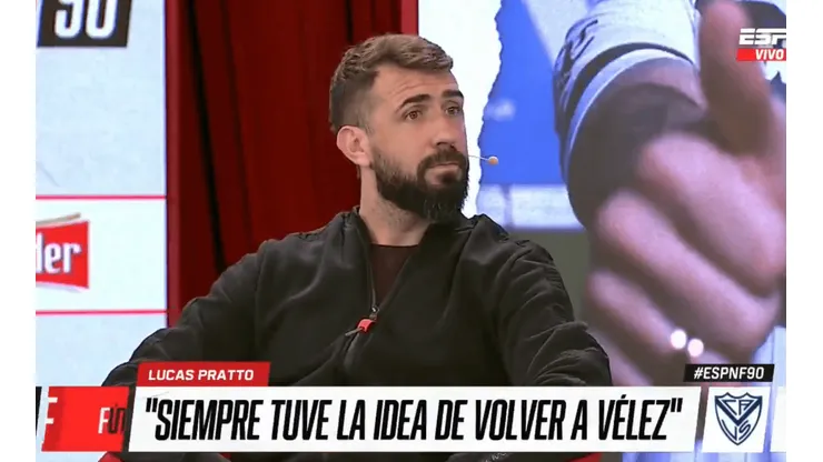 Pratto contó quién era su ídolo de Boca y qué haría si lo llama Riquelme