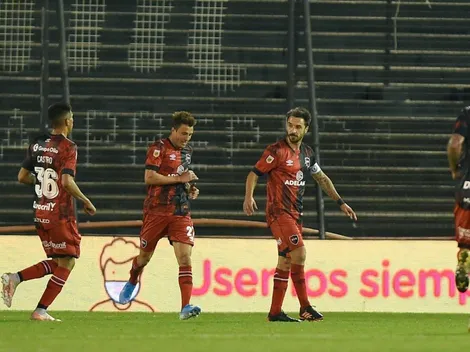 Scocco le hizo 8 goles en 9 partidos a River