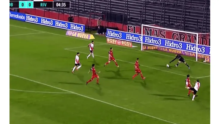 Manual del contraataque: golazo de De La Cruz con un pase hermoso previo de Álvarez