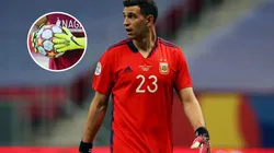 "Mirá que te saco el puesto": la divertida chicana de un jugador de la Selección a Dibu Martínez