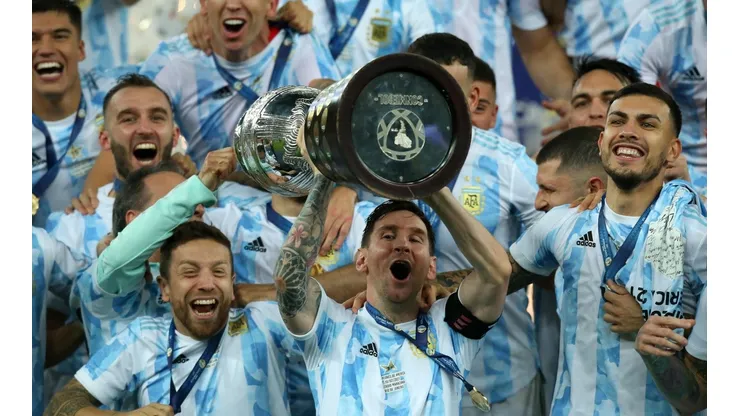 Público y fiesta previa: el show para recibir a los campeones de América en el Monumental