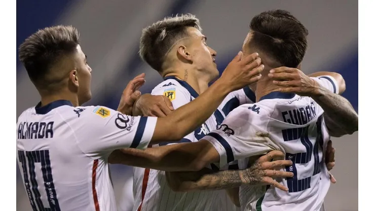 El festejo de los jugadores de Vélez.