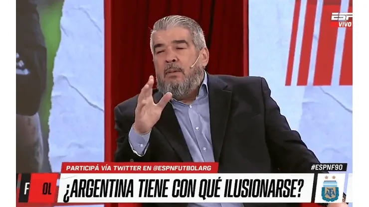 Chavo Fucks, picante contra su compañero de programa.