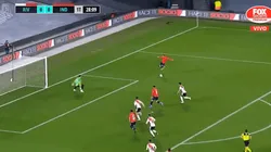 Video: Bustos puso el 1 a 0 de Independiente, que está mucho mejor que River
