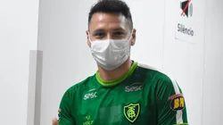 El insólito número de camiseta que eligió Mauro Zárate en su nuevo club