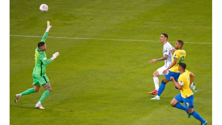Di María calentó el clásico con Brasil con una picante foto en Instagram