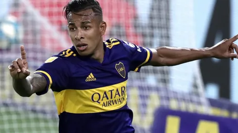 Villa, cerca de su límite para volver a Boca.