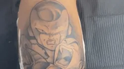 El impresionante tatuaje de Dragon Ball que se hizo un juvenil de Boca