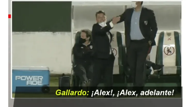 Gallardo, enérgico con Alex Vigo.