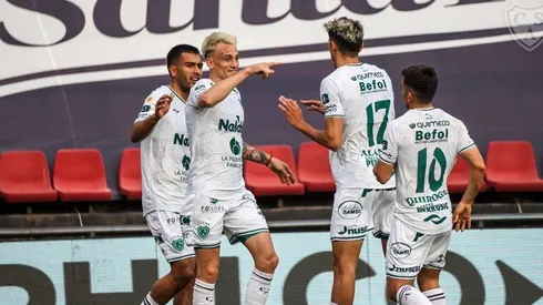 Fue dos veces campeón con Boca y Sarmiento lo fichó antes de jugar contra River