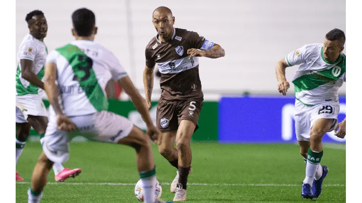 Partidazo en el sur: Platense le ganó sobre el final a Banfield en un duelo lleno de golazos