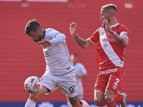 Talleres hizo los deberes en La Paternal y alcanzó a Lanús en la cima