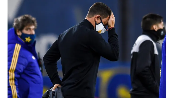 Atento Battaglia: podría irse un volante de Boca rumbo a Brasil
