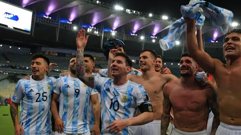 Oficial: los cuatro argentinos que la Premier no deja viajar para las Eliminatorias
