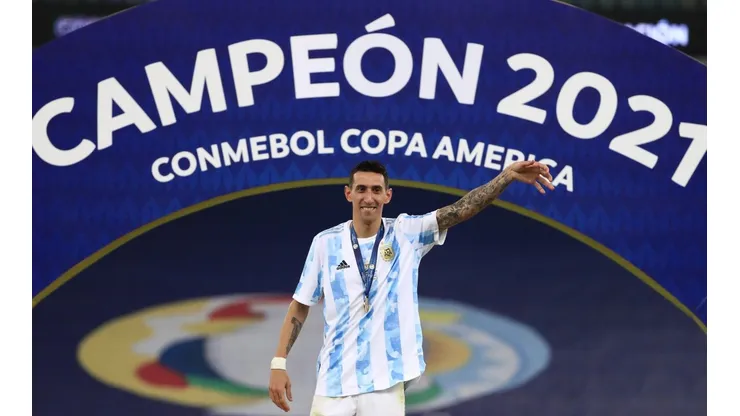 Lo querríamos todos: el espectacular regalo de Paredes a Di María