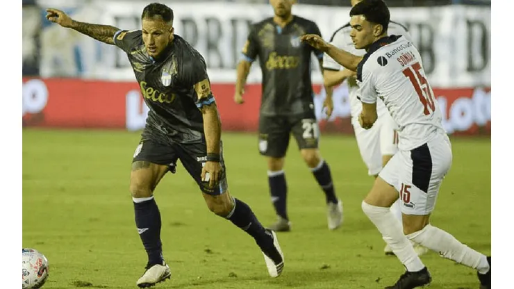 Atlético Tucumán ganó 2 a 0 y le sacó el invicto a Independiente