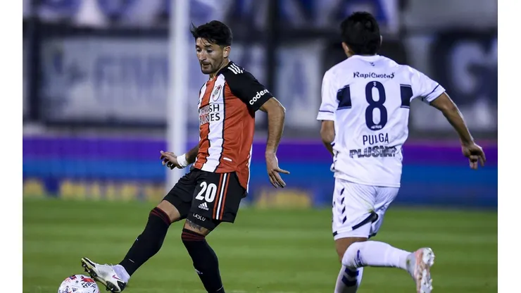 Milton Casco en el partido contra Gimnasia.