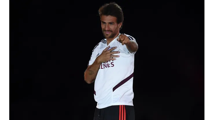 Ponzio, cerca de volver.
