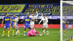 El momento del gol anulado.