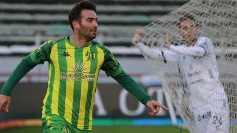 Martín Cauteruccio, la gran figura del partido.