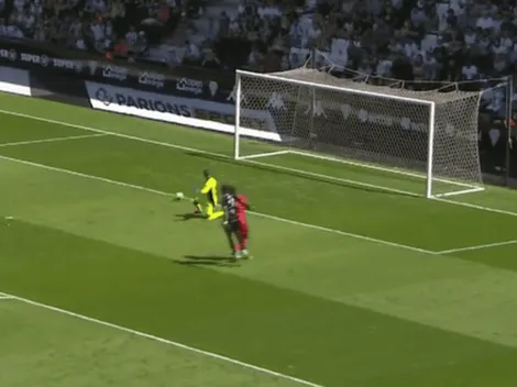 Así va a ser más fácil, Leo: el increíble blooper de Marcelo, defensor del Lyon