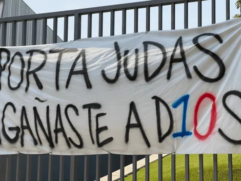Clima caliente: banderas y amenazas en el Camp Nou tras la salida de Messi