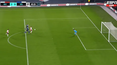 Romero se sacó la mufa y metió el gol que le aseguró el partido a River