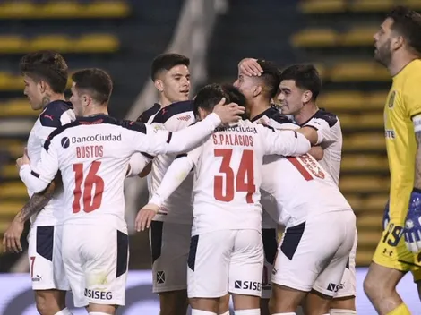 Con un doblete de Romero, Independiente ganó en Rosario y recuperó la punta