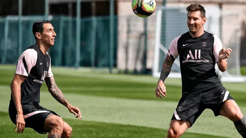 Ángel Di María y Lionel Messi en el entrenamiento del PSG (Foto: PSG vía Twitter)