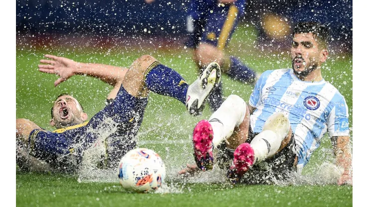 Los dos penales que reclaman los hinchas de Boca ante Argentinos