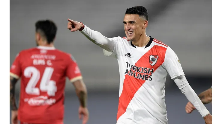 Matías Suárez festejando su gol contra Argentinos Juniors.