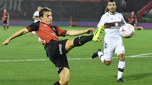 Newell's mira a todos desde arriba, al menos de forma temporal.
