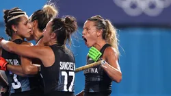 Las Leonas festejan el segundo gol de Noel Barrionuevo.