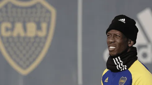 Advíncula está concentrado con Boca pero no podrá jugar contra Talleres