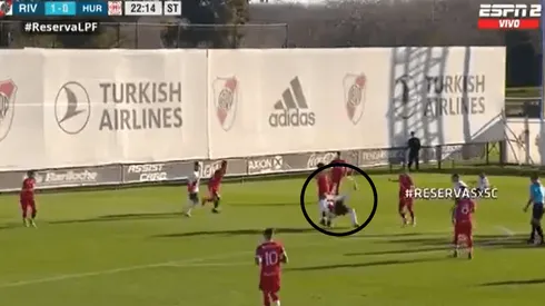 La pirueta del volante ofensivo de River.