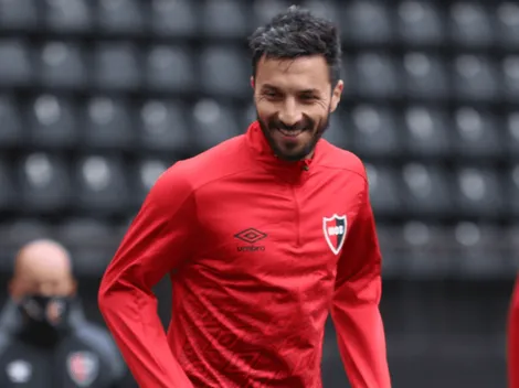 Enojadísimo: Scocco le respondió un tuit a Varsky Sports después del partido de Newell's