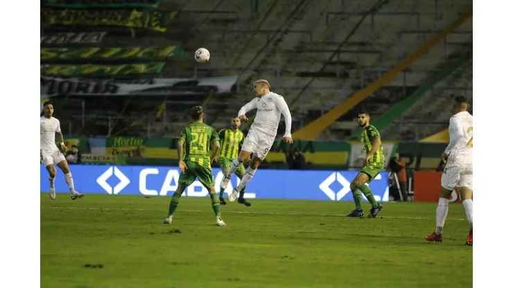 Racing sumó su primera victoria del semestre en Mar del Plata