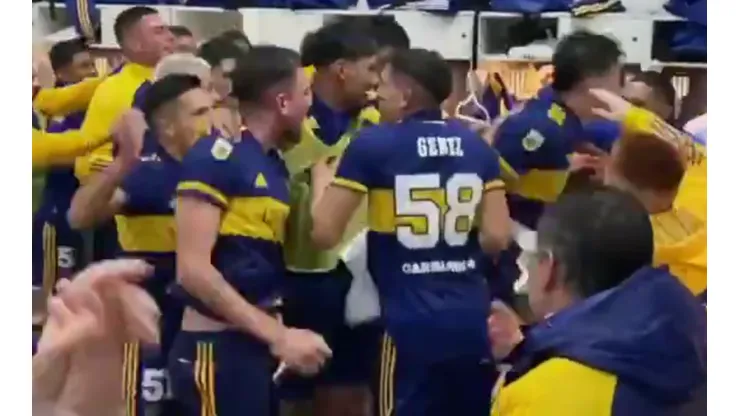 "Vamos vamos los pibes", el delirio del vestuario de Boca post-partido