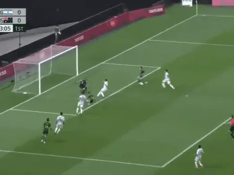 Australia aprovechó el jet lag de la Argentina y puso el 1 a 0 en Tokio