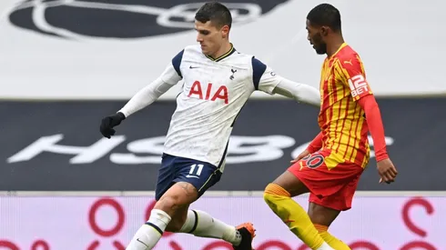 Erik Lamela durante un partido de Tottenham.