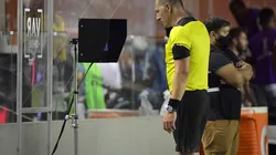 Iba a comenzar este torneo, pero el VAR llegará al fútbol argentino en enero