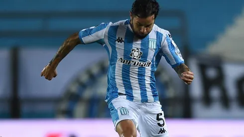 Gran partido del chileno por la fecha 1 del torneo local