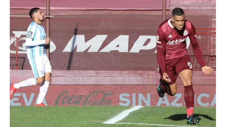 José Sand, la gran figura del partido.